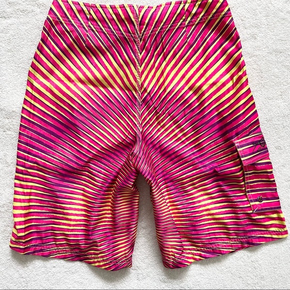 DRAGONFLY JIMI HENDRIX Psychedelic Board Shorts Size 32 Street Wear - Picture 2 of 11